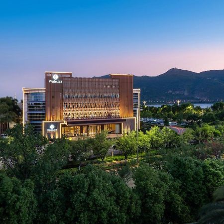 Weiselect Wanghu Hotel Kunming Bagian luar foto