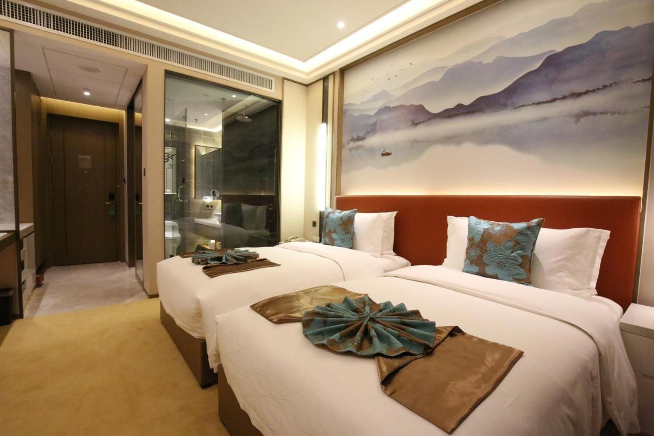 Weiselect Wanghu Hotel Kunming Bagian luar foto
