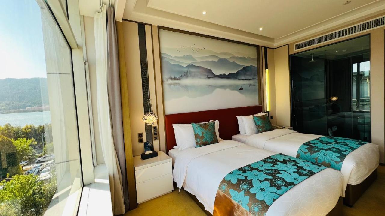 Weiselect Wanghu Hotel Kunming Bagian luar foto