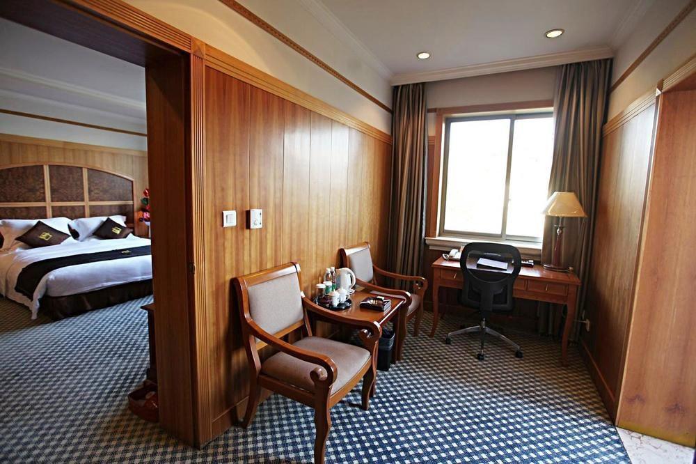 Weiselect Wanghu Hotel Kunming Bagian luar foto