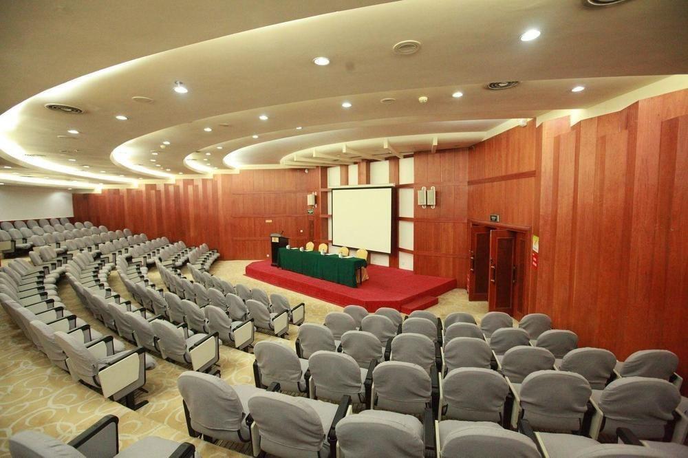 Weiselect Wanghu Hotel Kunming Bagian luar foto