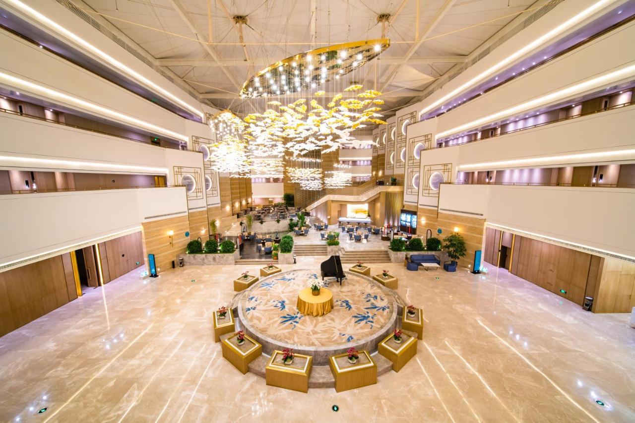 Weiselect Wanghu Hotel Kunming Bagian luar foto