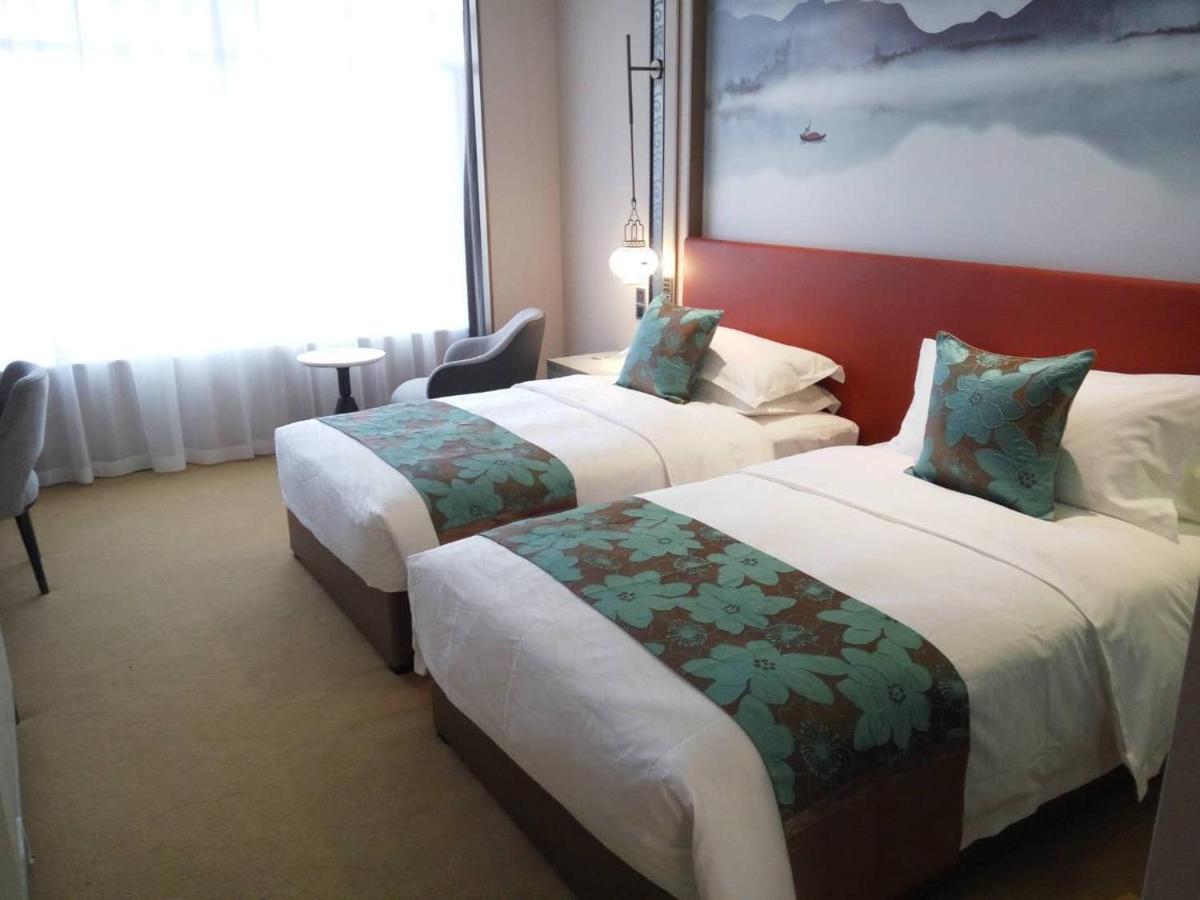 Weiselect Wanghu Hotel Kunming Bagian luar foto